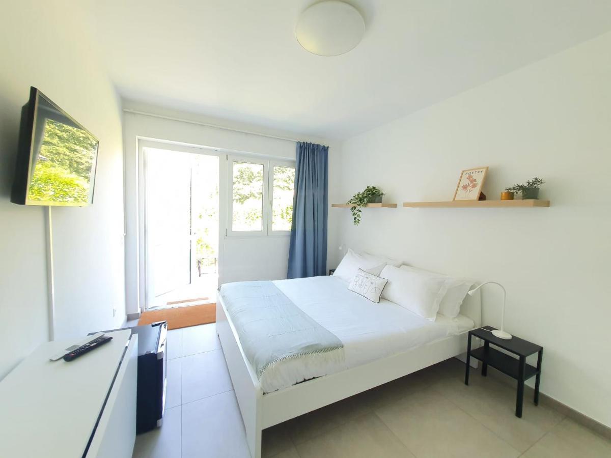 Le Betulle Studios By Quokka 360 - Studio Apartments By The Origlio Lake Exterior photo