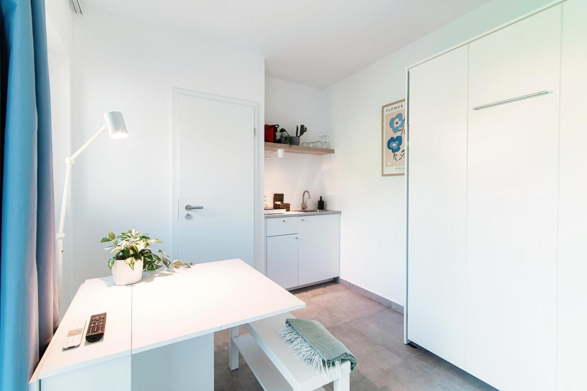 Le Betulle Studios By Quokka 360 - Studio Apartments By The Origlio Lake Exterior photo